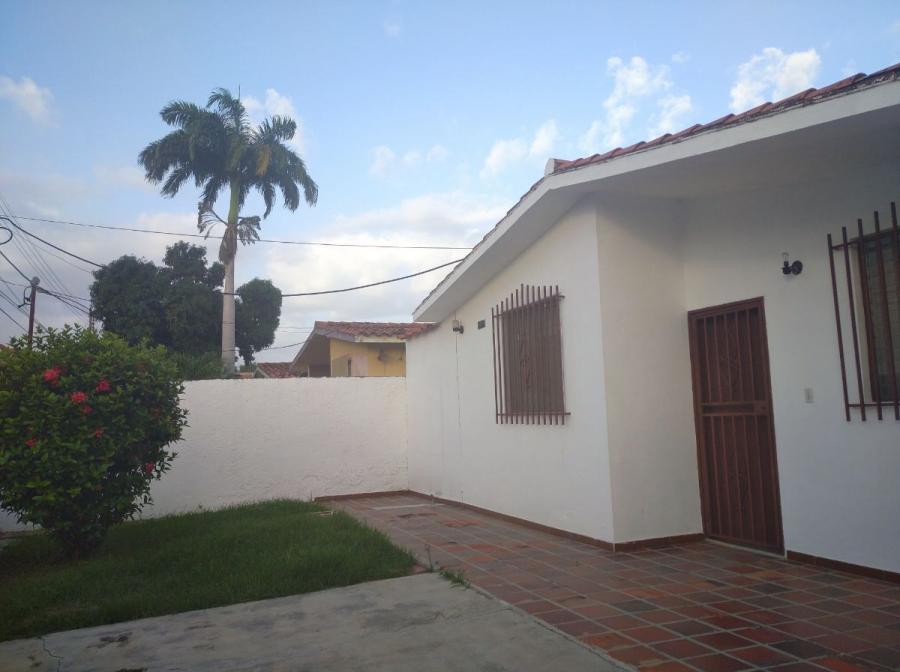 Foto Casa en Venta en Guacara, Carabobo - U$D 19.500 - CAV163040 - BienesOnLine
