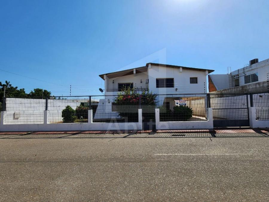 Home in Metric Way