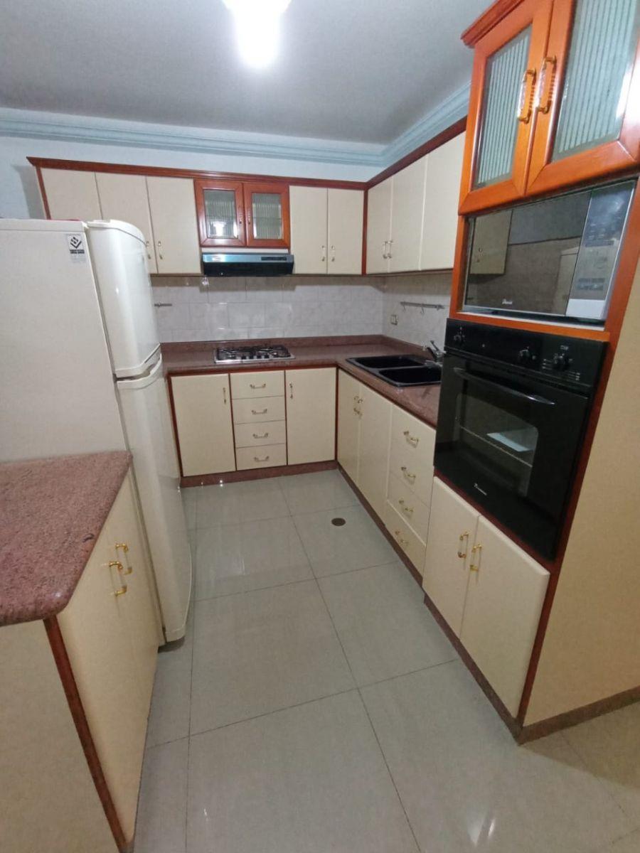 Home in Metric Way