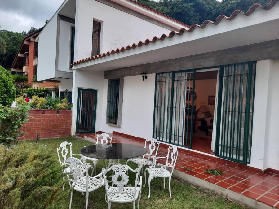 Foto Casa en Venta en Baruta, Caracas, Distrito Federal - U$D 380.000 - CAV135816 - BienesOnLine