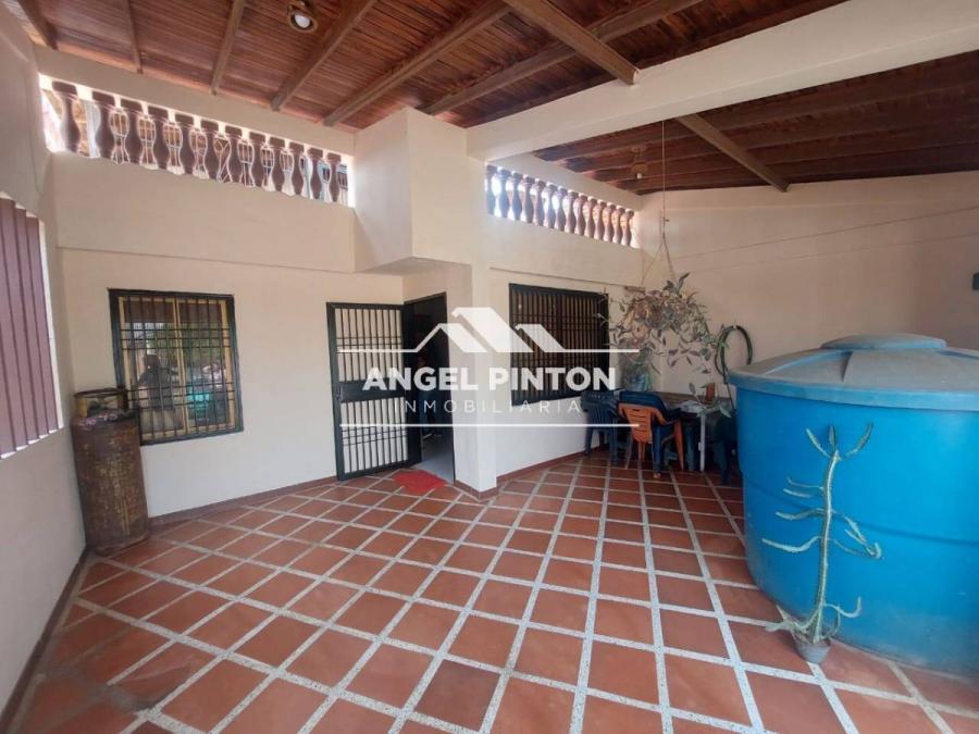 Foto Casa en Venta en El Caujaro, Maracaibo, Zulia - U$D 12.000 - CAV219387 - BienesOnLine
