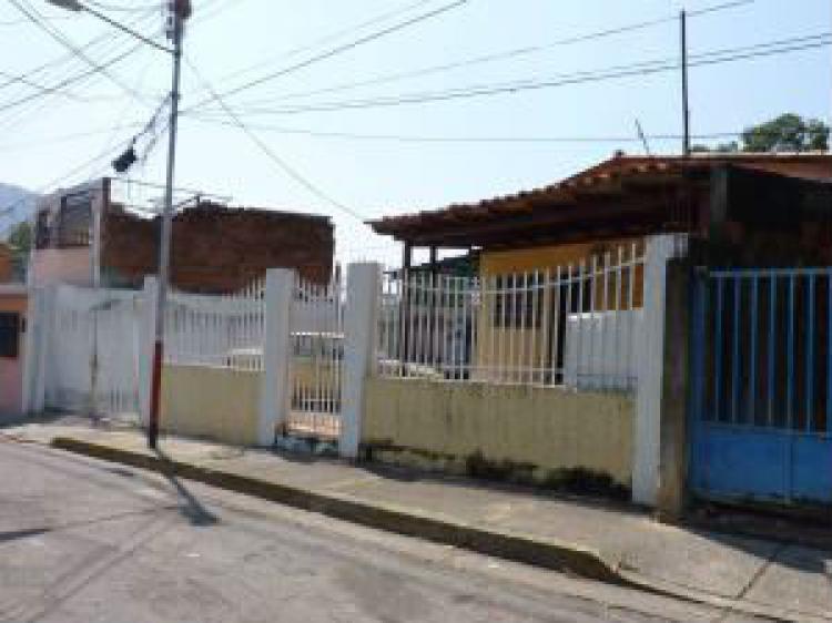 Foto Apartamento en Venta en Maracay, Aragua - BsF 50.000.000 - APV82028 - BienesOnLine