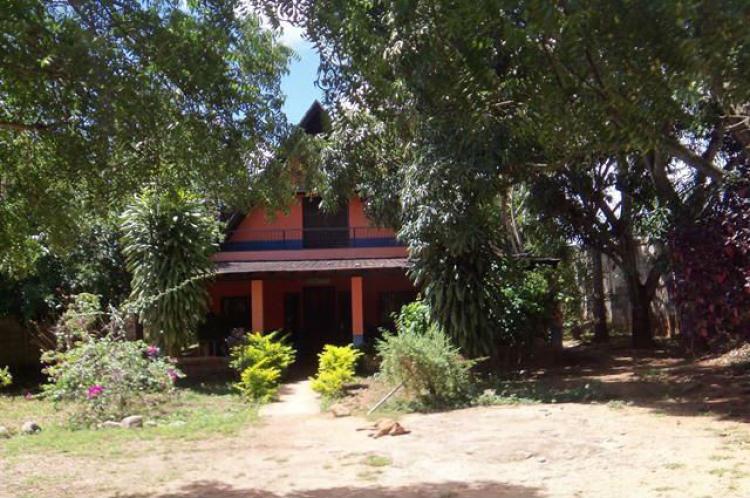 Home in Metric Way