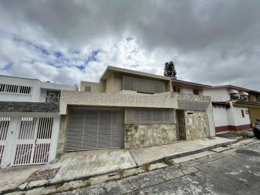 Foto Casa en Venta en Baruta, Caracas, Distrito Federal - U$D 265.000 - CAV208485 - BienesOnLine