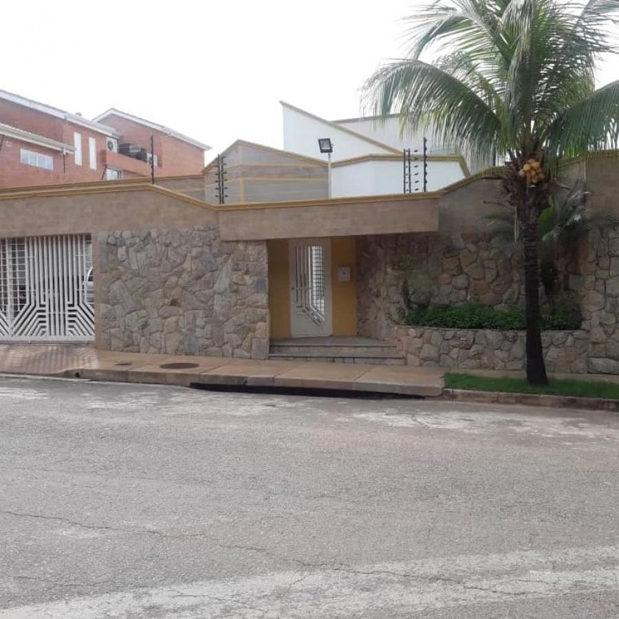 Foto Casa en Venta en San Jose, Valencia, Carabobo - U$D 430.000 - CAV200689 - BienesOnLine