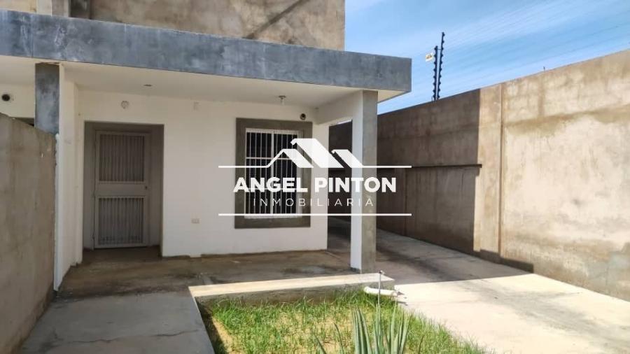 Foto Casa en Venta en Maracaibo, Zulia - U$D 29.500 - CAV245784 - BienesOnLine