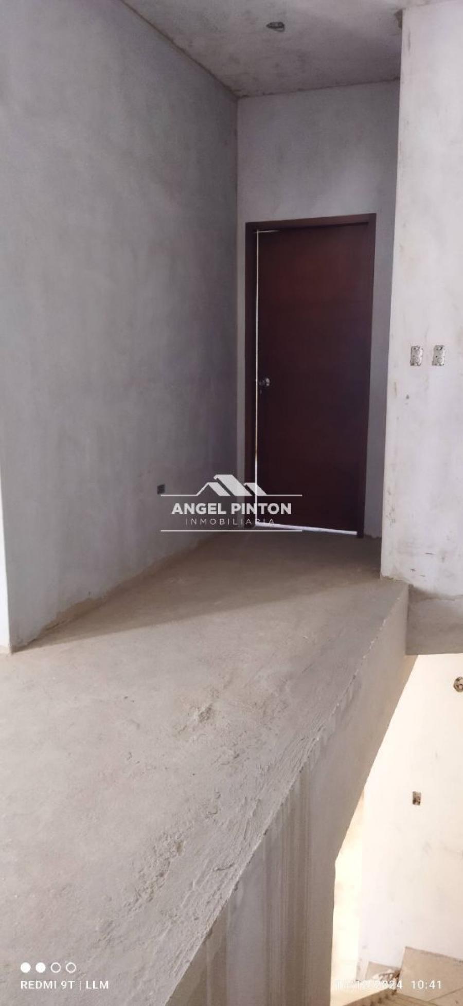 Home in Metric Way