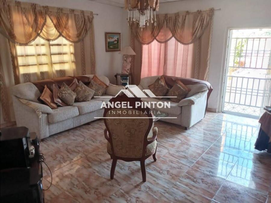 Foto Casa en Venta en Maracaibo, Zulia - U$D 15.000 - CAV213356 - BienesOnLine