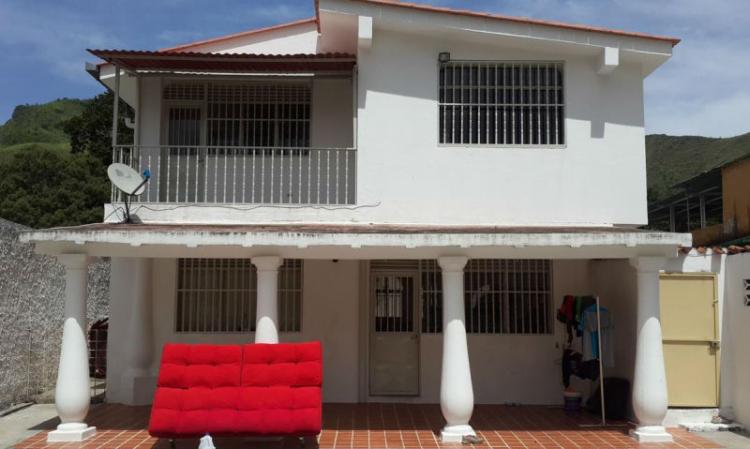 Foto Casa en Venta en Maracay, Aragua - BsF 355.000.000 - CAV84612 - BienesOnLine