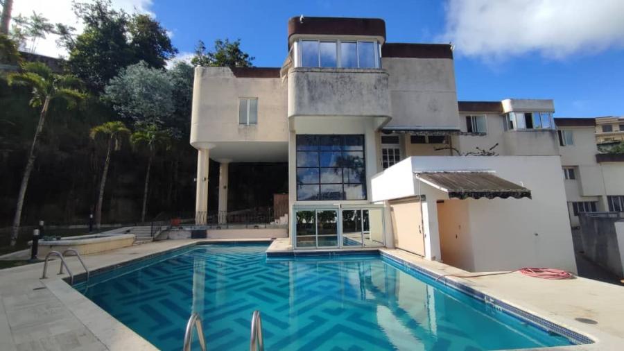 Foto Casa en Venta en Caracas, Cerro Verde, Distrito Federal - U$D 1.450.000 - CAV186645 - BienesOnLine