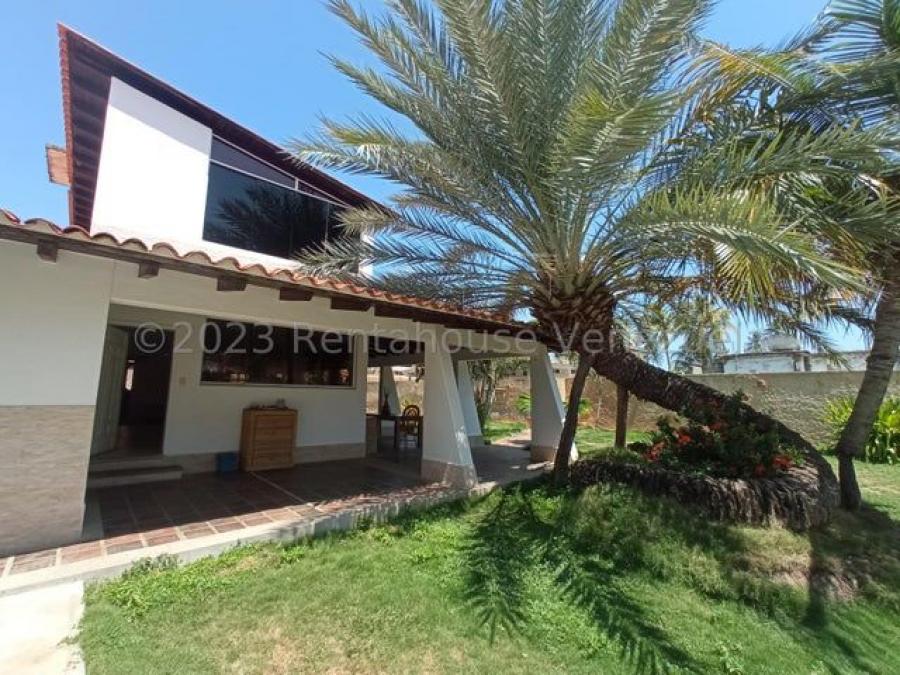 Foto Casa en Venta en Chichiriviche, Falcn - U$D 180.000 - CAV219324 - BienesOnLine