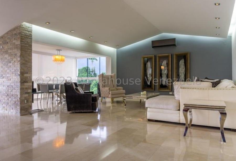 Foto Casa en Venta en Colinas de Bello Monte, Distrito Federal - U$D 1.200.000 - CAV206684 - BienesOnLine