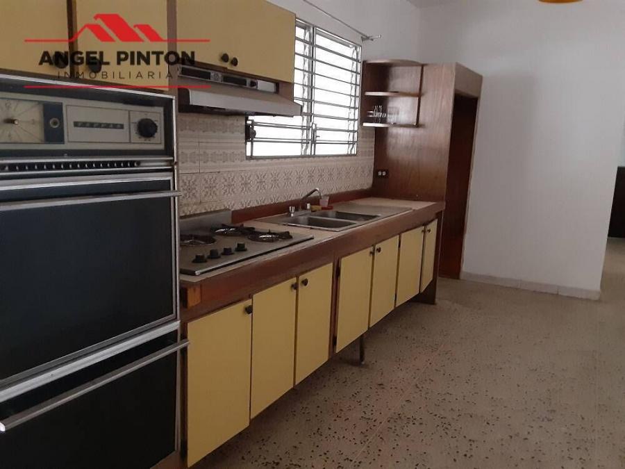 Foto Casa en Venta en Maracaibo, Zulia - U$D 10.000 - CAV178567 - BienesOnLine