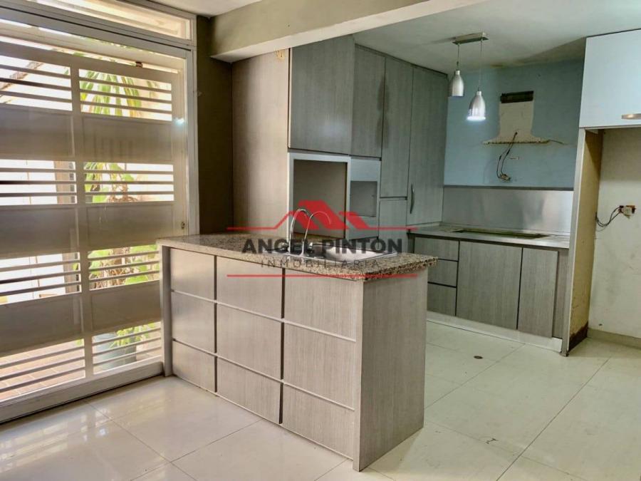 Foto Casa en Venta en Maracaibo, Zulia - U$D 17.000 - CAV189561 - BienesOnLine
