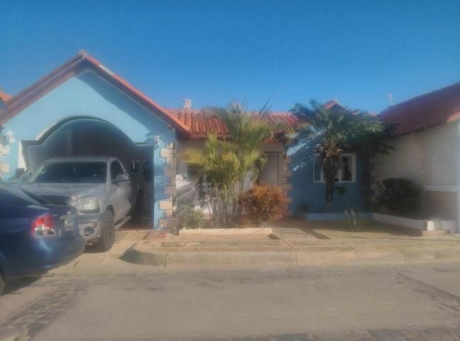 Foto Casa en Venta en Carirubana, Punto Fijo, Falcn - BsF 262.288.000 - CAV116136 - BienesOnLine