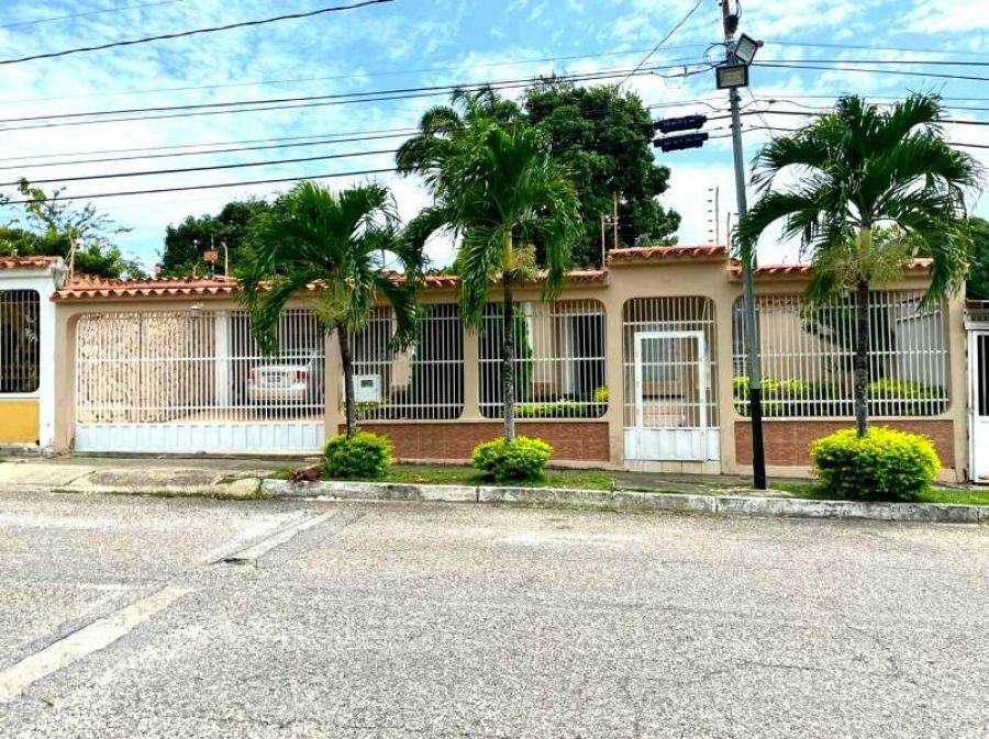 Foto Casa en Venta en Barquisimeto, Lara - U$D 130.000 - CAV173424 - BienesOnLine