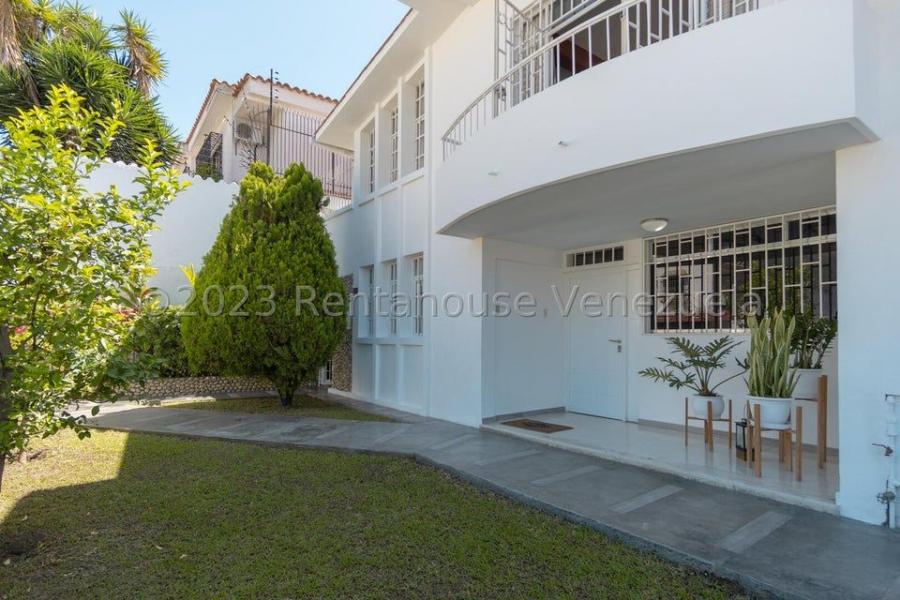 Foto Casa en Venta en EL MARQUES, Distrito Federal - U$D 300.000 - CAV225557 - BienesOnLine