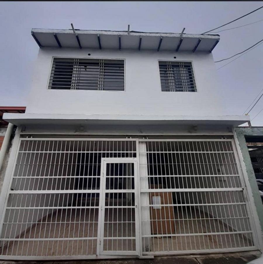 Foto Casa en Venta en Valencia, Carabobo - U$D 20.000 - CAV170179 - BienesOnLine