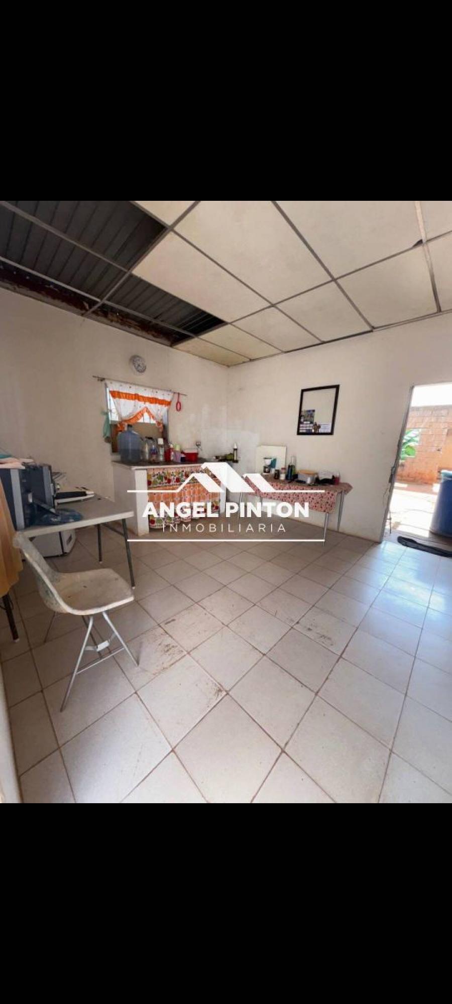 Foto Casa en Venta en Maracaibo, Zulia - U$D 6.000 - CAV249237 - BienesOnLine