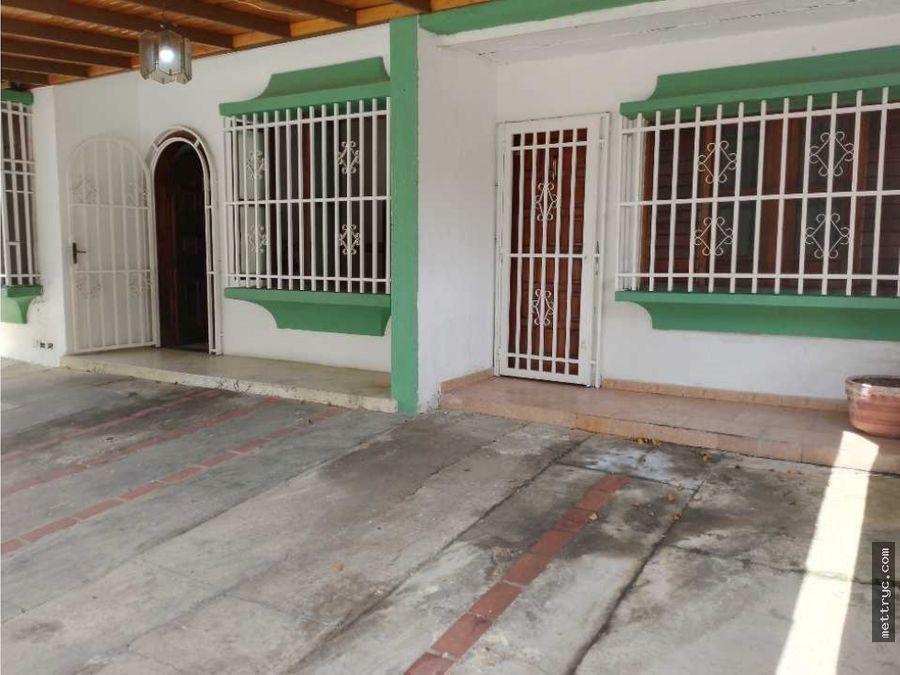 Foto Casa en Venta en Valencia, Carabobo - CAV210180 - BienesOnLine