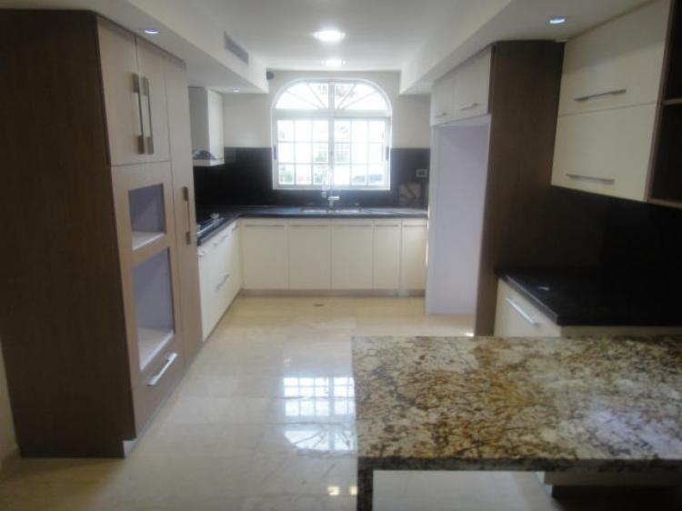 Foto Casa en Venta en Maracaibo, Zulia - BsF 19.200.000 - CAV54649 - BienesOnLine