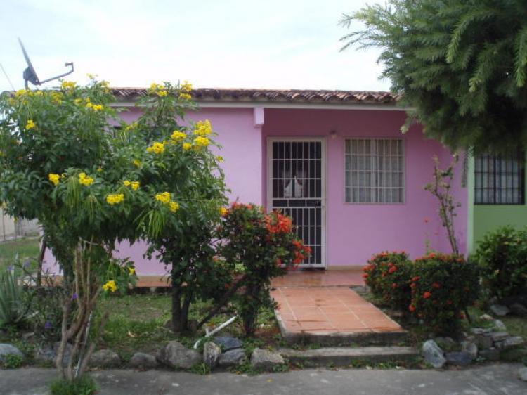 Foto Casa en Venta en Centro, Guacara, Carabobo - BsF 690.000 - CAV50140 - BienesOnLine