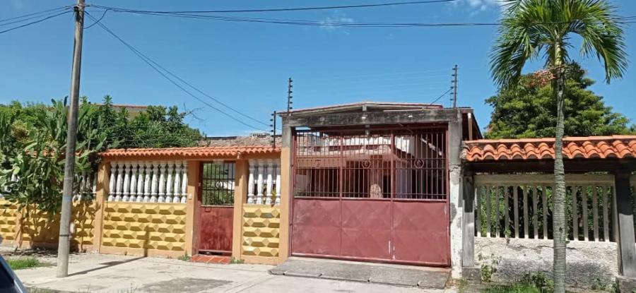 Foto Casa en Venta en Higuerote, Miranda - U$D 65.000 - CAV198577 - BienesOnLine