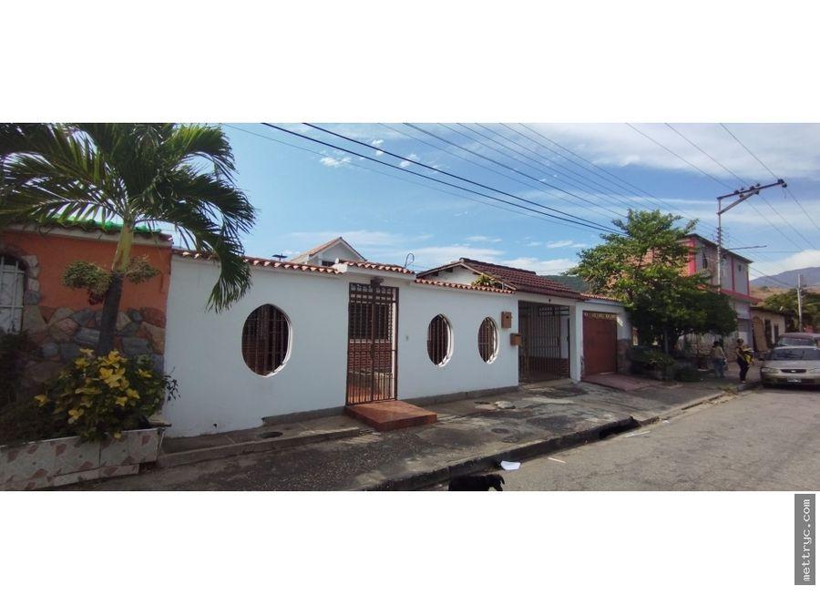 Foto Casa en Venta en Campia, Campia, Carabobo - U$D 40.000 - CAV200229 - BienesOnLine