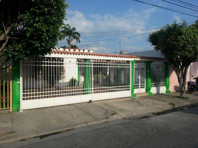 Foto Casa en Venta en Maracay, Aragua - BsF 16.500.000 - CAV64273 - BienesOnLine