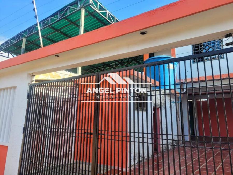 Foto Casa en Venta en Maracaibo, Zulia - U$D 25.000 - CAV249419 - BienesOnLine