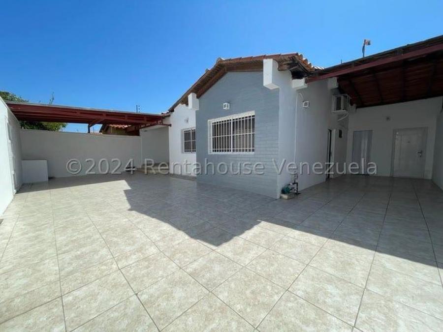 Foto Casa en Venta en Punto Fijo, Falcn - U$D 32.000 - CAV224195 - BienesOnLine
