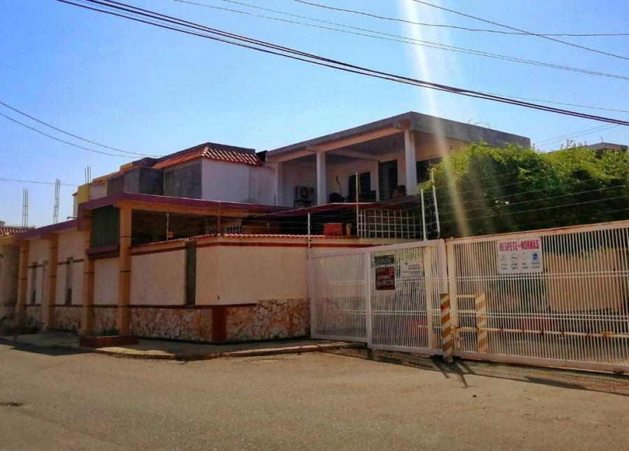Foto Casa en Venta en Maracaibo, Zulia - U$D 14.000 - CAV197963 - BienesOnLine