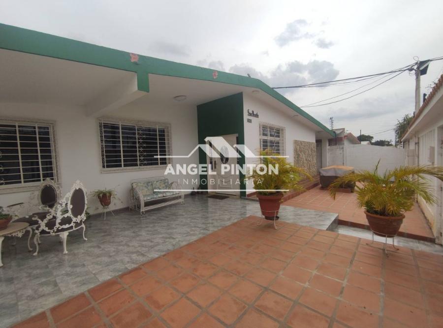 Foto Casa en Venta en Maracaibo, Zulia - U$D 42.999 - CAV196645 - BienesOnLine