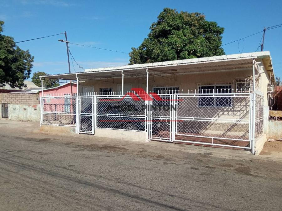 Foto Casa en Venta en Maracaibo, Zulia - U$D 13.000 - CAV181814 - BienesOnLine