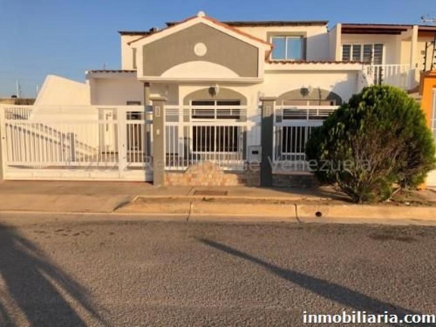 Foto Casa en Venta en Punto Fijo, Falcn - U$D 68.500 - CAV165874 - BienesOnLine