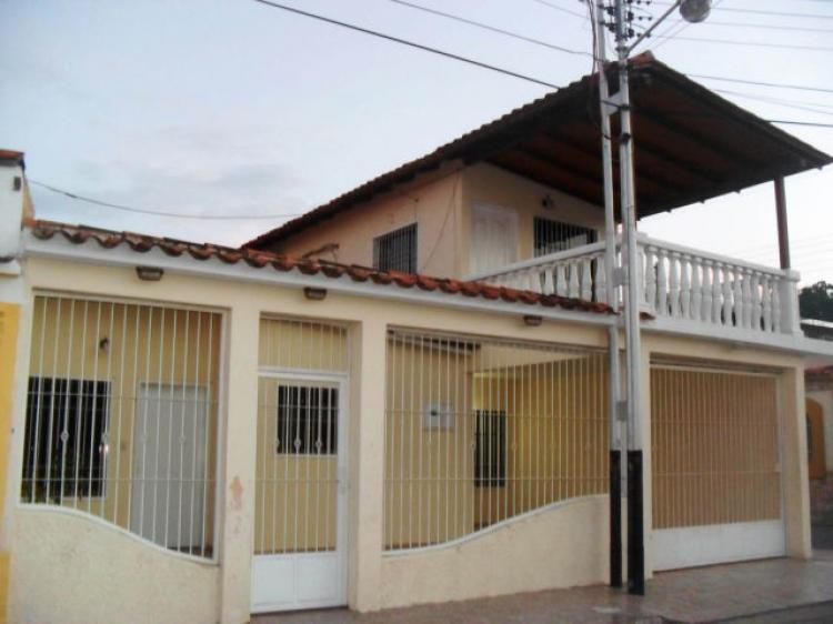 Foto Casa en Venta en Maracay, Maracay, Aragua - BsF 850.000 - CAV42427 - BienesOnLine