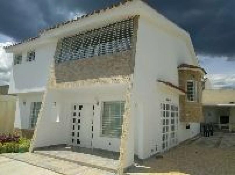 Foto Casa en Venta en Santa Rosa de Lima, Charallave, Miranda - U$D 100.000 - CAV130433 - BienesOnLine