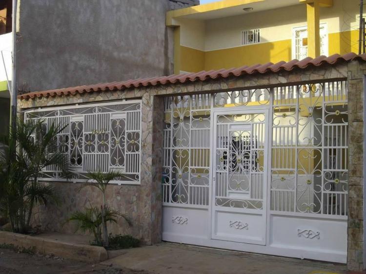 Foto Casa en Venta en Maracaibo, Zulia - BsF 29.000.000 - CAV92825 - BienesOnLine