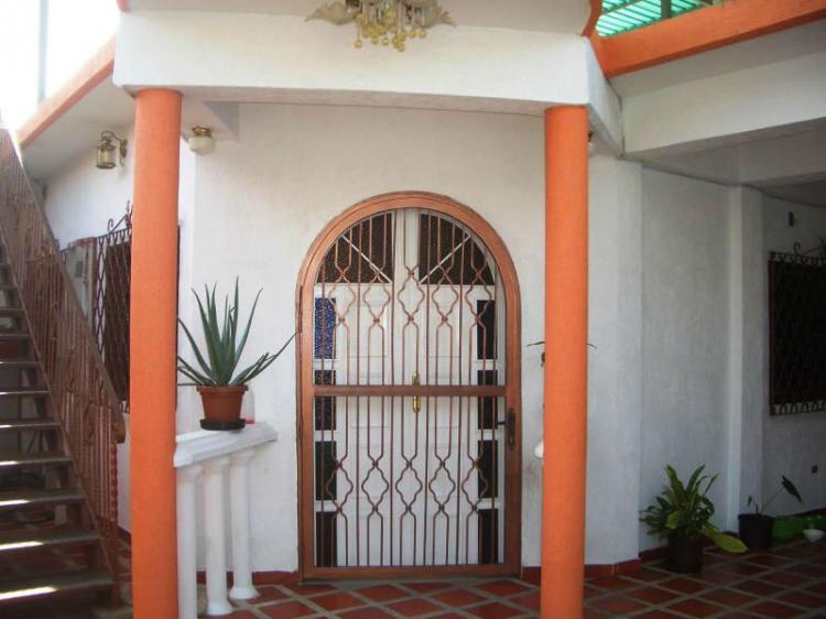 Foto Casa en Venta en Maracay, Aragua - BsF 13.000.000 - CAV64243 - BienesOnLine
