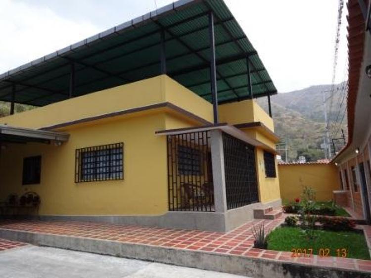Foto Casa en Venta en Maracay, Aragua - BsF 180.000.000 - CAV100480 - BienesOnLine