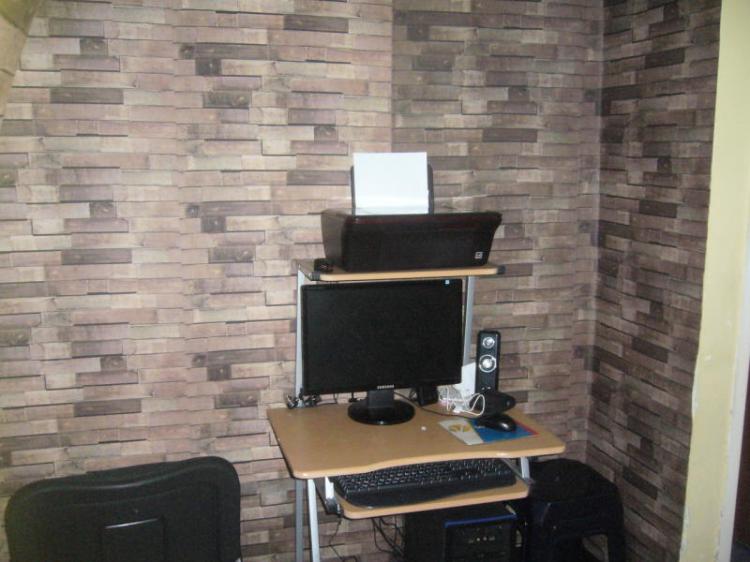 Home in Metric Way
