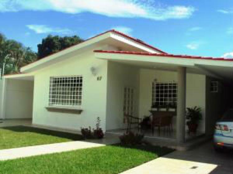 Foto Casa en Venta en Maracay, Aragua - $ 28.000.000 - CAV58562 - BienesOnLine