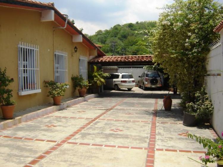 Foto Casa en Venta en Maracay, Maracay, Aragua - BsF 2.600.000 - CAV42093 - BienesOnLine