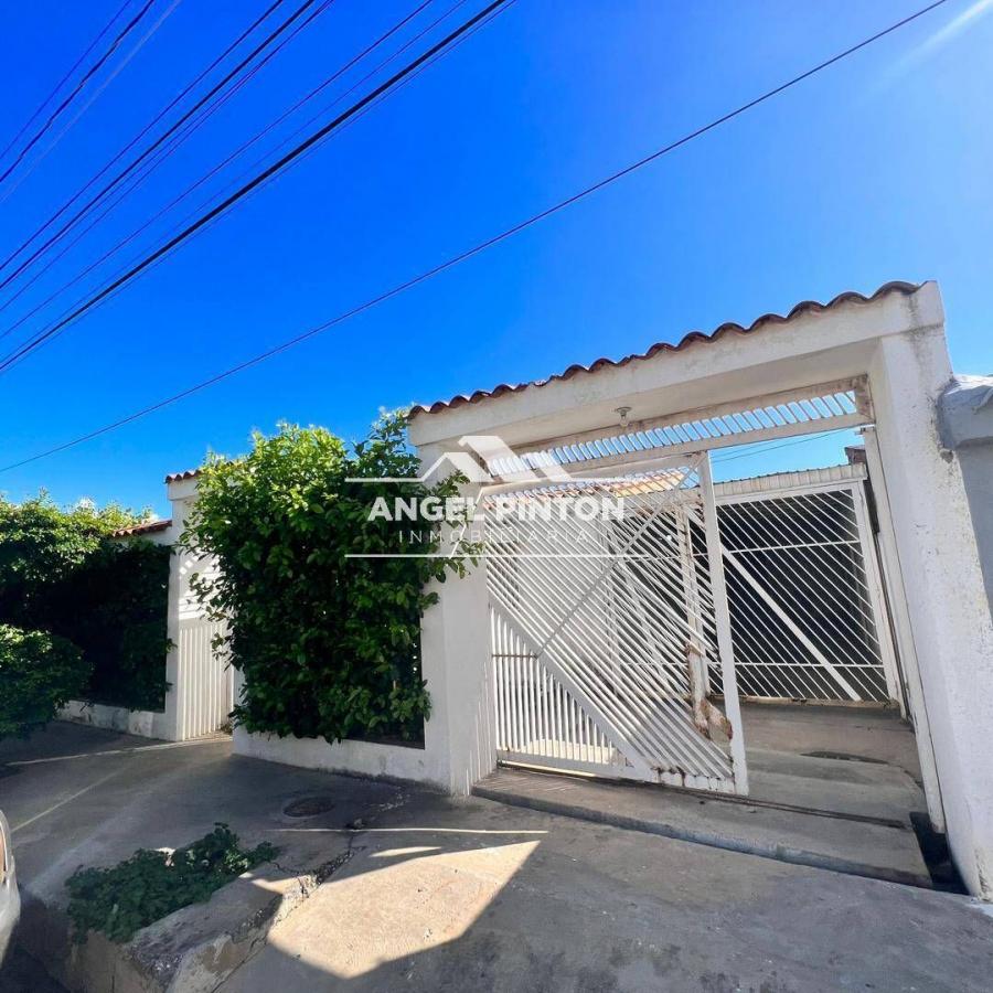 Foto Casa en Venta en Maracaibo, Zulia - U$D 25.000 - CAV254564 - BienesOnLine