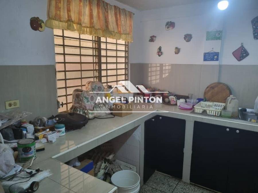 Home in Metric Way