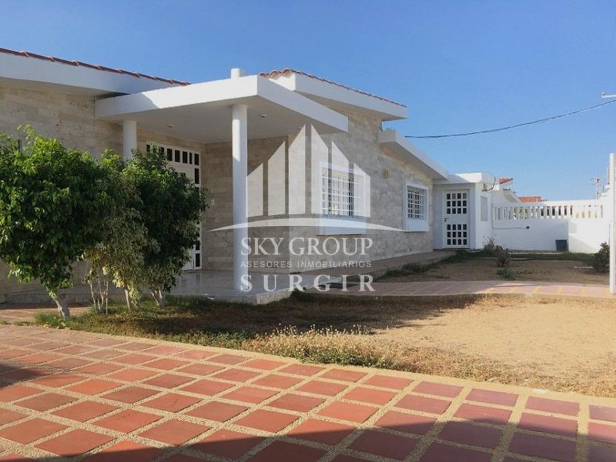 Foto Casa en Alquiler en Carirubana, Punto Fijo, Falcn - U$D 70.000 - CAA190069 - BienesOnLine