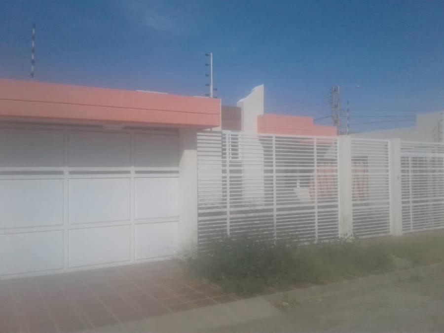 Foto Casa en Venta en punta cardon, Punto Fijo, Falcn - BsF 95.000 - CAV121891 - BienesOnLine