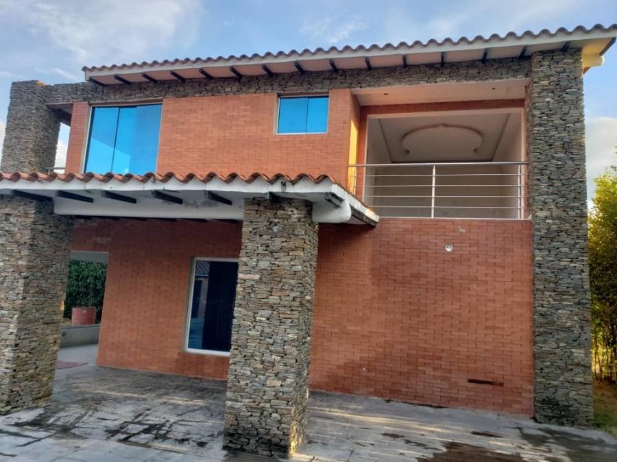 Foto Casa en Venta en TOCUYITO, Tocuyito, Carabobo - U$D 80.000 - CAV143690 - BienesOnLine