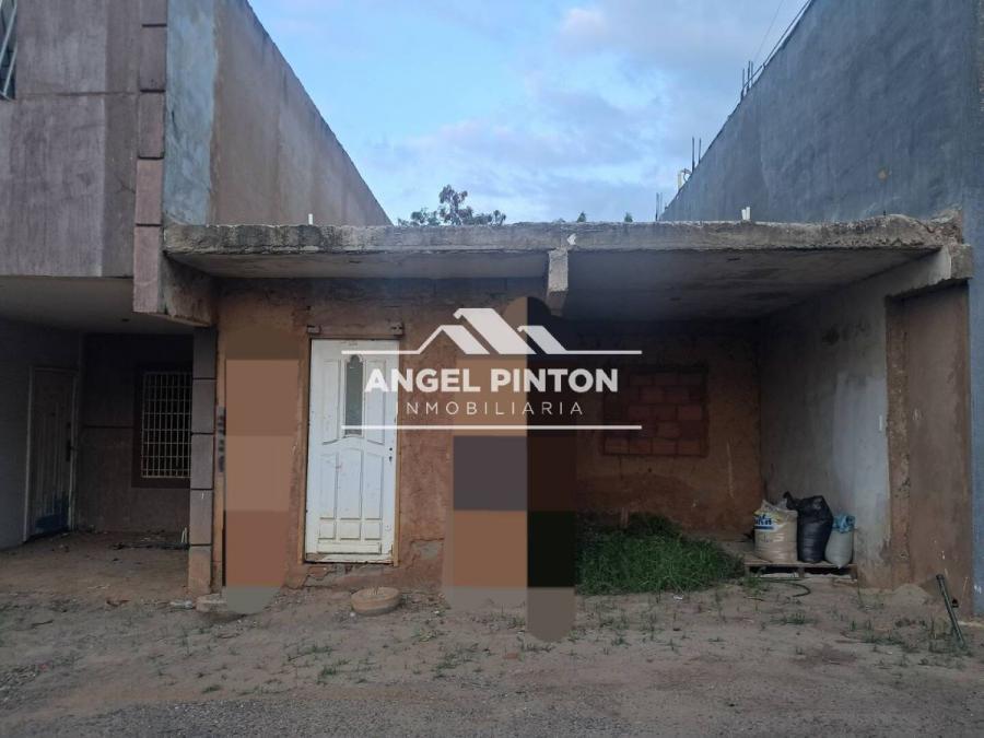 Foto Casa en Venta en Maracaibo, Zulia - U$D 15.000 - CAV254224 - BienesOnLine