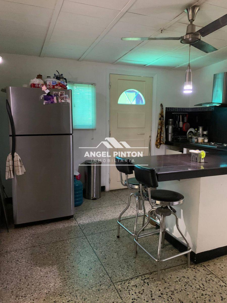 Foto Casa en Venta en Maracaibo, Zulia - U$D 16.000 - CAV254158 - BienesOnLine